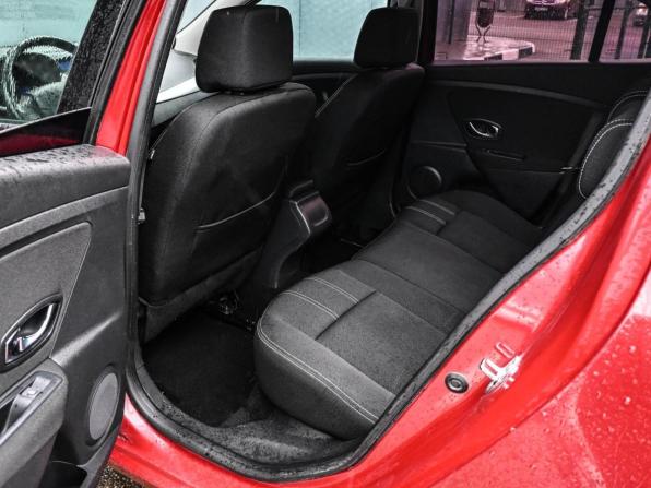 Renault Megane III Рестайлинг с пробегом 2013 года, цена 734 000 рублей, 103572 км, хэтчбек, Автокод Объявления