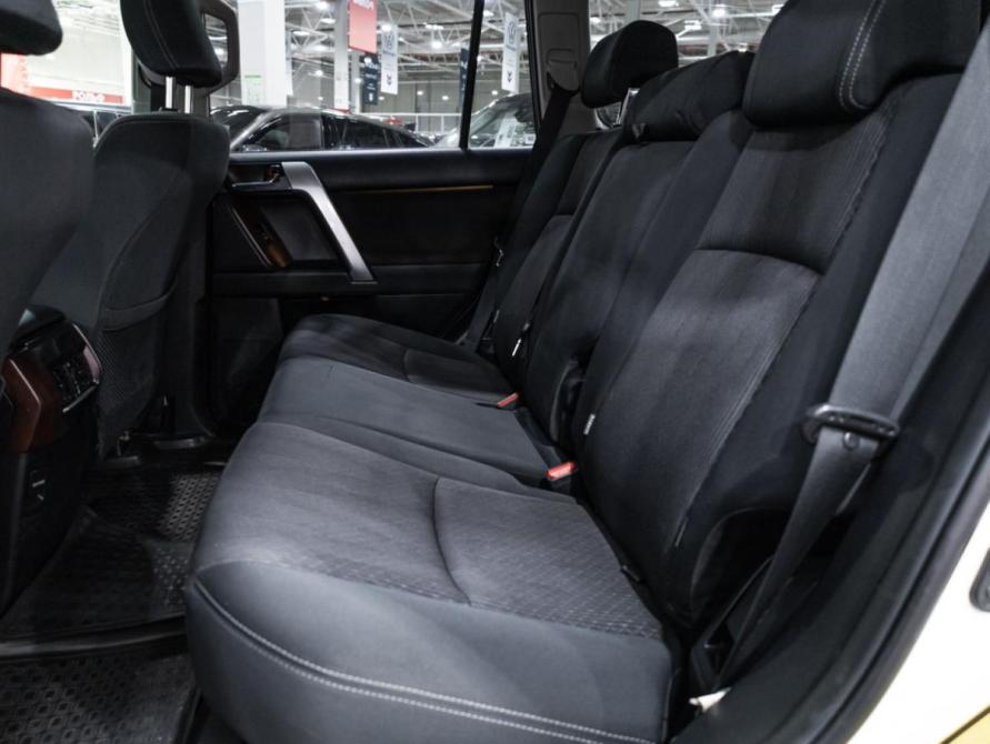 Toyota Land Cruiser Prado 150 Series Рестайлинг 1 Санкт-Петербург  - изображение 10