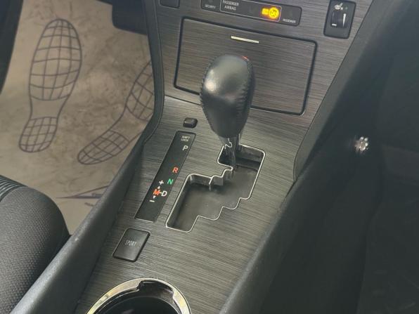 Toyota Avensis III с пробегом 2010 года, цена 1 030 000 рублей, 204550 км, седан, Автокод Объявления