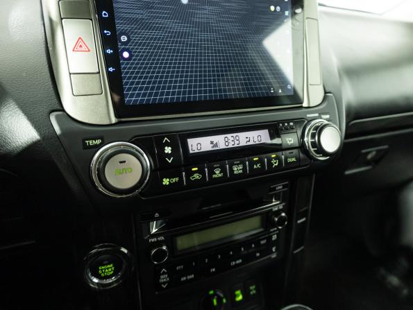 Toyota Land Cruiser Prado 150 Series с пробегом 2011 года, цена 2 999 585 рублей, 119350 км, внедорожник, Автокод Объявления