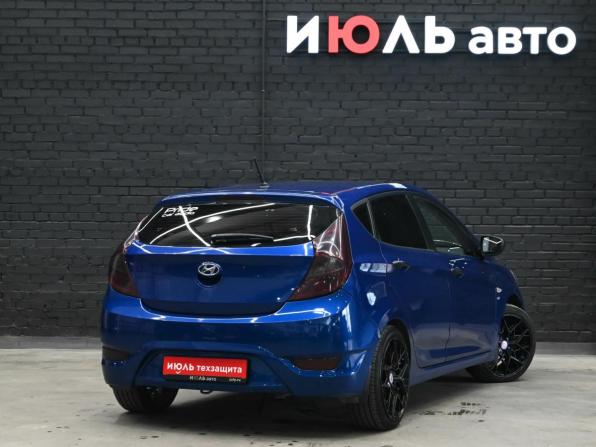 Hyundai Solaris I с пробегом 2014 года, цена 850 000 рублей, 142409 км, хэтчбек, Автокод Объявления