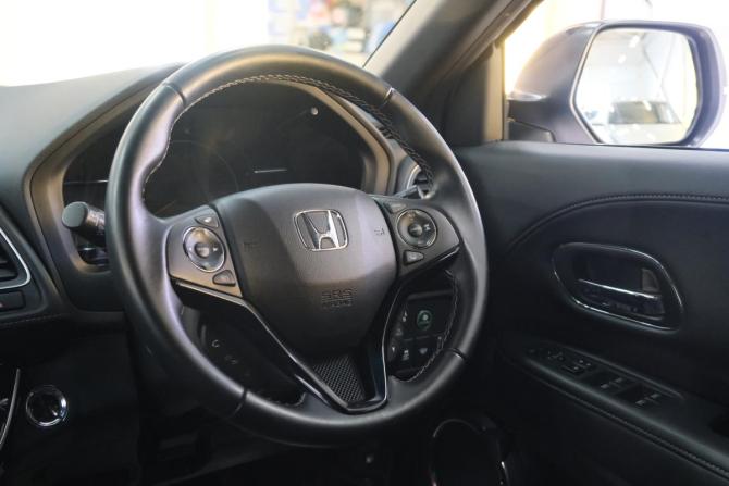 Honda Vezel I Рестайлинг с пробегом 2019 года, цена 2 599 000 рублей, 32750 км, внедорожник, Автокод Объявления