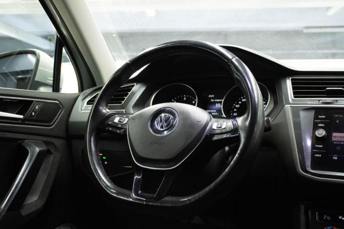 Volkswagen Tiguan II с пробегом 2017 года, цена 2 269 000 рублей, 185228 км, внедорожник, Автокод Объявления