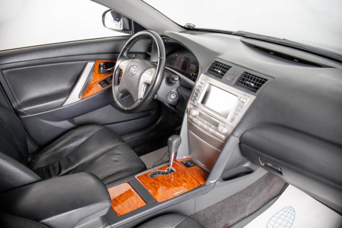 Toyota Camry VI (XV40) Рестайлинг с пробегом 2010 года, цена 1 149 000 рублей, 232000 км, седан, Автокод Объявления