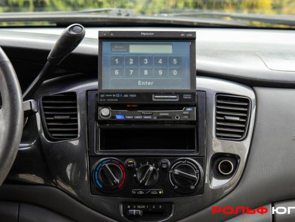 Mazda MPV II (LW) Рестайлинг с пробегом 2004 года, цена 398 000 рублей, 218258 км, компактвэн, Автокод Объявления