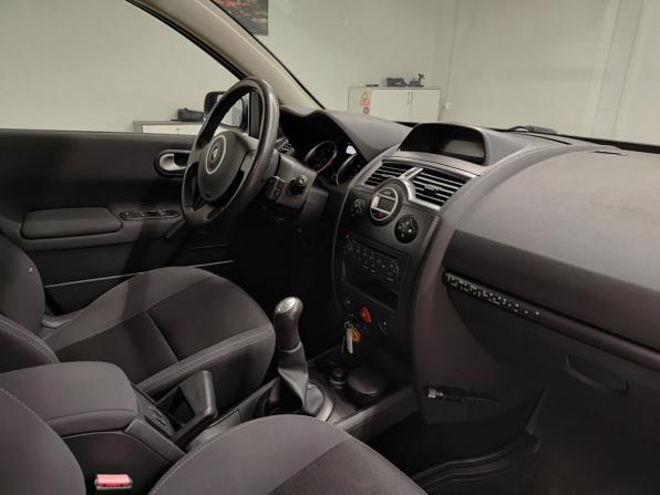 Renault Megane II Рестайлинг с пробегом 2008 года, цена 530 000 рублей, 84087 км, седан, Автокод Объявления