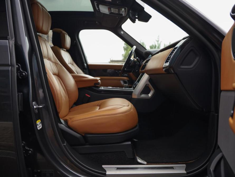 Land Rover Range Rover IV Рестайлинг Санкт-Петербург  - изображение 31