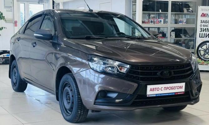 Lada (ВАЗ) Vesta I с пробегом 2019 года, цена 940 000 рублей, 56000 км, седан, Автокод Объявления