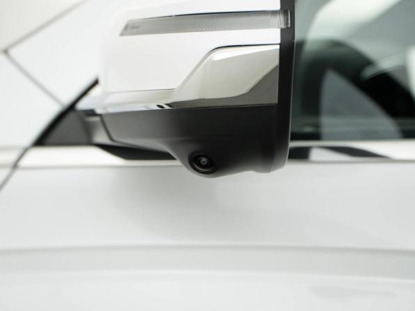 Geely Monjaro I Рестайлинг 2 с пробегом 2026 года, цена 4 588 888 рублей, 28 км, внедорожник, Автокод Объявления