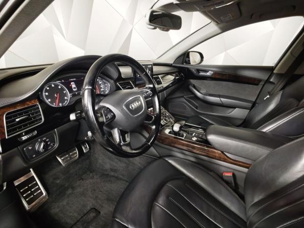 Audi A8 III (D4) Рестайлинг с пробегом 2015 года, цена 1 819 000 рублей, 273097 км, седан, Автокод Объявления