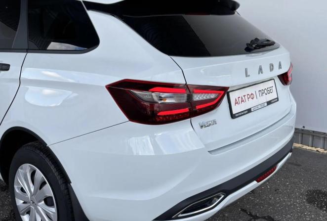 Lada (ВАЗ) Vesta I Рестайлинг (NG) с пробегом 2024 года, цена 1 450 000 рублей, 22749 км, универсал, Автокод Объявления