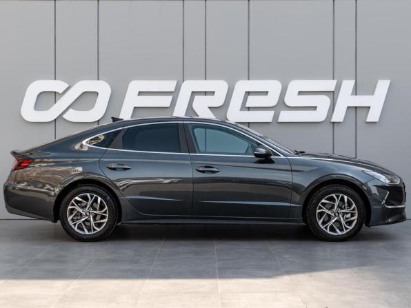 Hyundai Sonata VIII (DN8) с пробегом 2020 года, цена 2 360 000 рублей, 67560 км, седан, Автокод Объявления