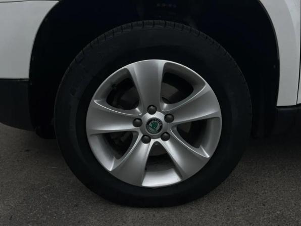 Skoda Yeti I с пробегом 2013 года, цена 698 000 рублей, 166595 км, внедорожник, Автокод Объявления
