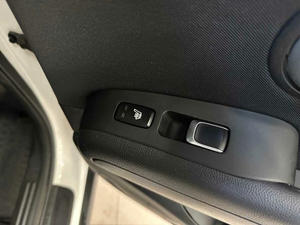 Kia Soul II Рестайлинг с пробегом 2019 года, цена 1 435 000 рублей, 88670 км, хэтчбек, Автокод Объявления
