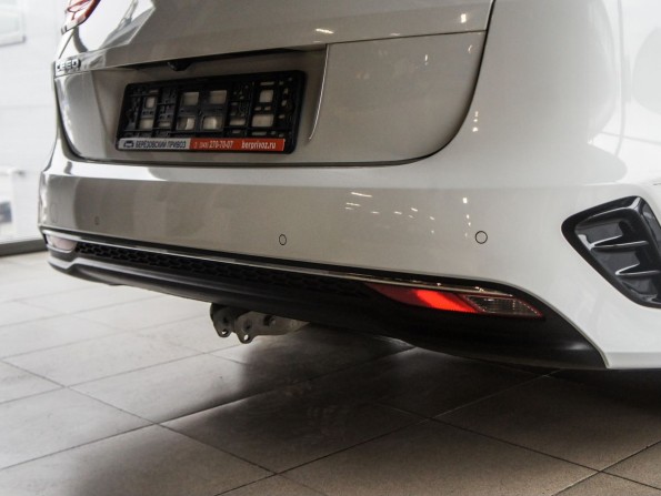 Kia Ceed III с пробегом 2018 года, цена 1 625 000 рублей, 142000 км, универсал, Автокод Объявления