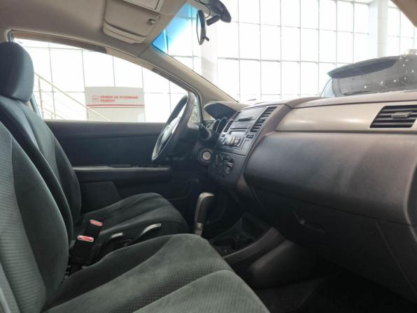 Nissan Tiida I Рестайлинг с пробегом 2011 года, цена 770 000 рублей, 134131 км, хэтчбек, Автокод Объявления