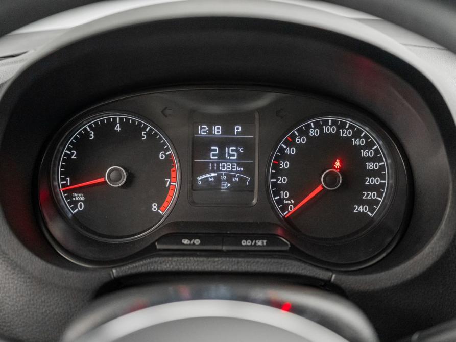 Volkswagen Polo V Рестайлинг Красноярск  - изображение 11