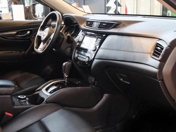Nissan X-Trail III Рестайлинг с пробегом 2018 года, цена 3 180 000 рублей, 25737 км, внедорожник, Автокод Объявления