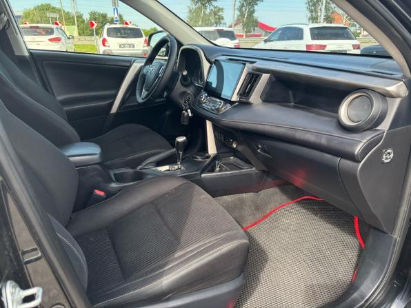 Toyota RAV4 IV (XA40) с пробегом 2015 года, цена 1 561 000 рублей, 251649 км, внедорожник, Автокод Объявления