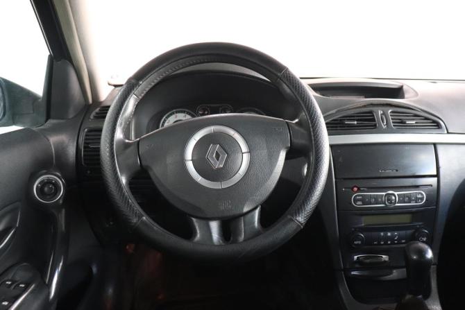 Renault Laguna II Рестайлинг с пробегом 2006 года, цена 335 000 рублей, 287000 км, лифтбек, Автокод Объявления