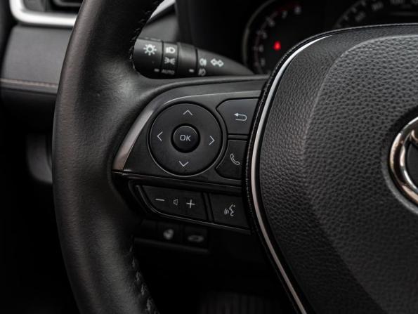 Toyota RAV4 V (XA50) с пробегом 2020 года, цена 3 090 000 рублей, 124743 км, внедорожник, Автокод Объявления
