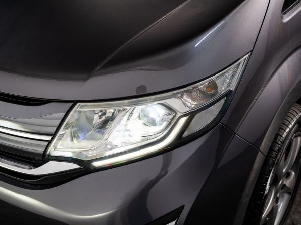 Honda Stepwgn V Рестайлинг с пробегом 2017 года, цена 1 850 500 рублей, 115163 км, минивэн, Автокод Объявления