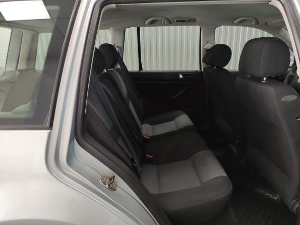 Volkswagen Golf IV с пробегом 2004 года, цена 440 000 рублей, 220984 км, универсал, Автокод Объявления