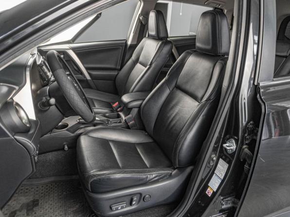 Toyota RAV4 IV (XA40) с пробегом 2015 года, цена 2 459 000 рублей, 89997 км, внедорожник, Автокод Объявления