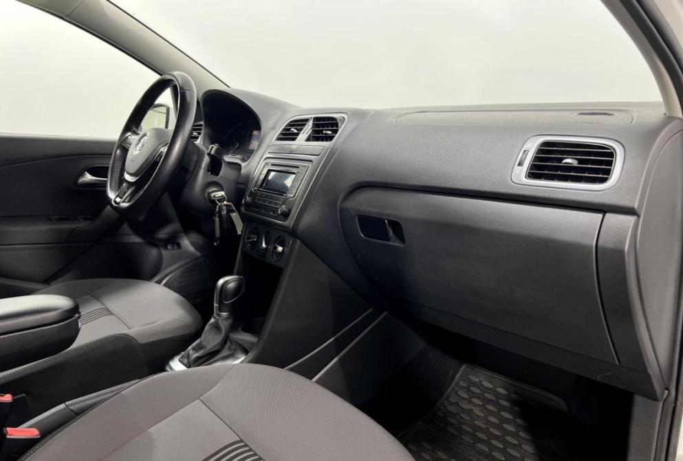Volkswagen Polo V Рестайлинг Нижний Новгород  - изображение 12
