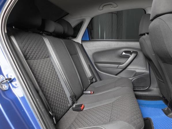 Volkswagen Polo V Рестайлинг с пробегом 2018 года, цена 1 120 000 рублей, 145000 км, седан, Автокод Объявления