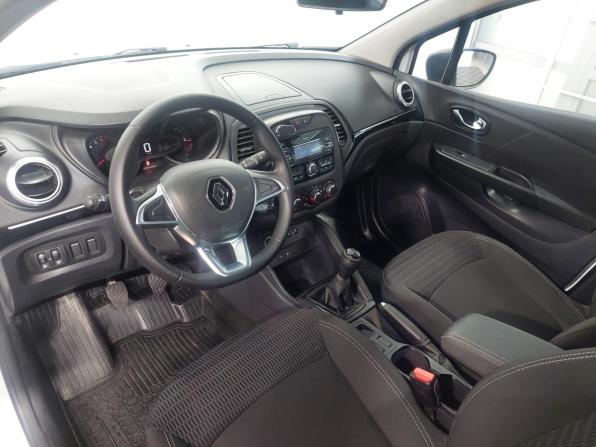 Renault Kaptur I Рестайлинг с пробегом 2021 года, цена 1 680 000 рублей, 46050 км, внедорожник, Автокод Объявления