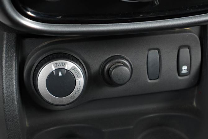Renault Duster I с пробегом 2012 года, цена 829 000 рублей, 369000 км, внедорожник, Автокод Объявления