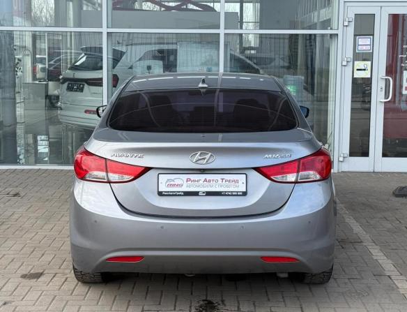 Hyundai Avante V с пробегом 2012 года, цена 919 000 рублей, 148000 км, седан, Автокод Объявления