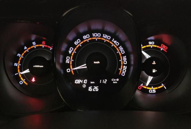 Lada (ВАЗ) Vesta I с пробегом 2018 года, цена 880 000 рублей, 108410 км, седан, Автокод Объявления