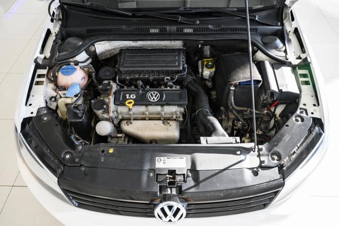Volkswagen Jetta VI Рестайлинг с пробегом 2014 года, цена 1 300 000 рублей, 132000 км, седан, Автокод Объявления