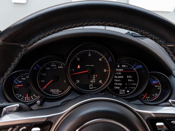 Porsche Cayenne II Рестайлинг (958) с пробегом 2016 года, цена 4 499 000 рублей, 136838 км, внедорожник, Автокод Объявления