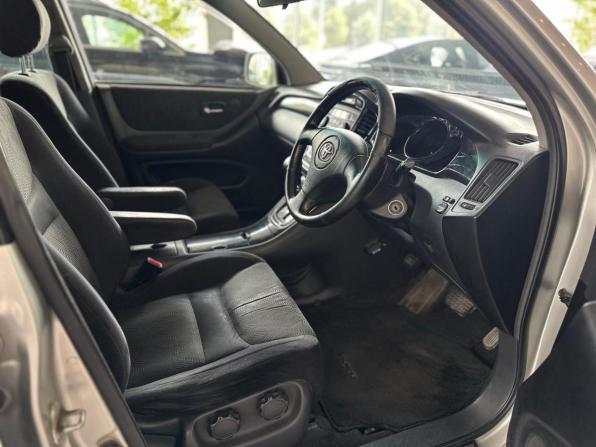 Toyota Kluger I (XU20) с пробегом 2001 года, цена 895 000 рублей, 265000 км, внедорожник, Автокод Объявления