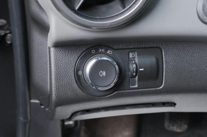 Chevrolet Aveo II с пробегом 2013 года, цена 689 000 рублей, 186652 км, седан, Автокод Объявления
