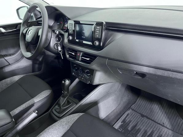 Skoda Rapid II с пробегом 2021 года, цена 1 580 000 рублей, 73989 км, лифтбек, Автокод Объявления