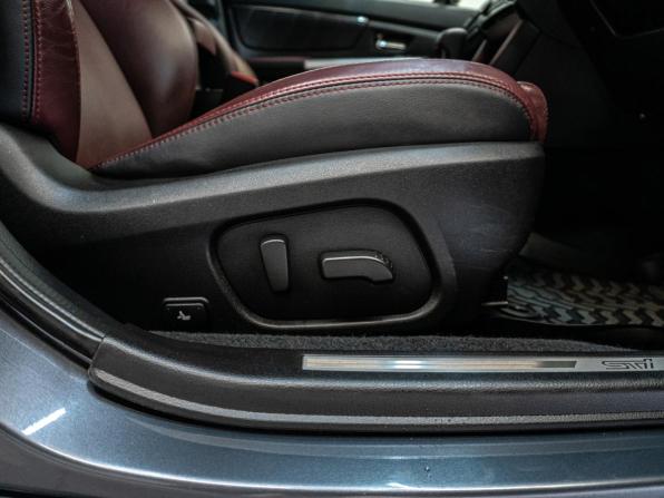 Subaru Levorg I с пробегом 2019 года, цена 2 200 000 рублей, 38338 км, универсал, Автокод Объявления