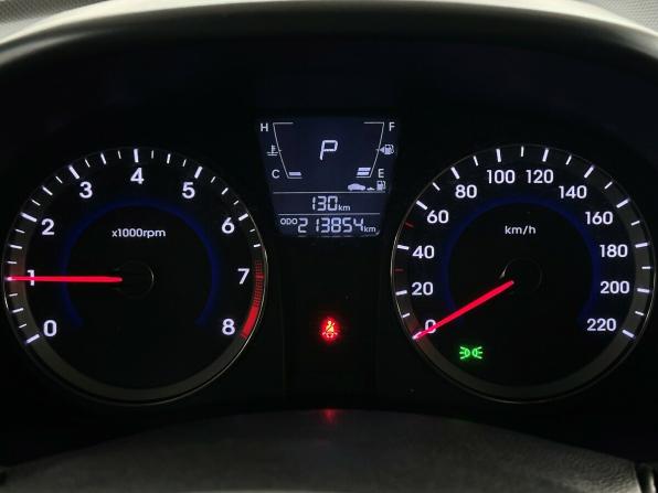 Hyundai Solaris I с пробегом 2013 года, цена 790 000 рублей, 213854 км, седан, Автокод Объявления