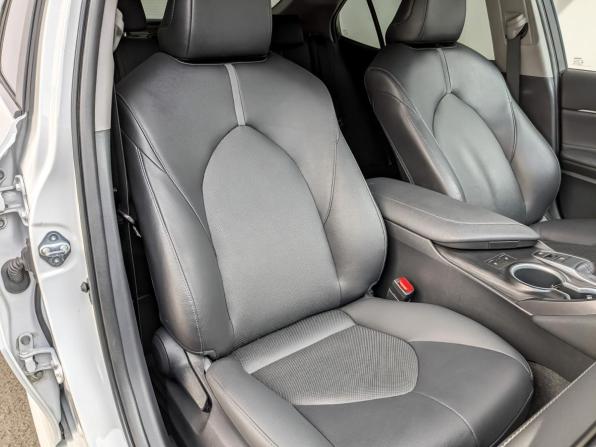 Toyota Camry VIII (XV70) Рестайлинг с пробегом 2021 года, цена 3 330 000 рублей, 88016 км, седан, Автокод Объявления
