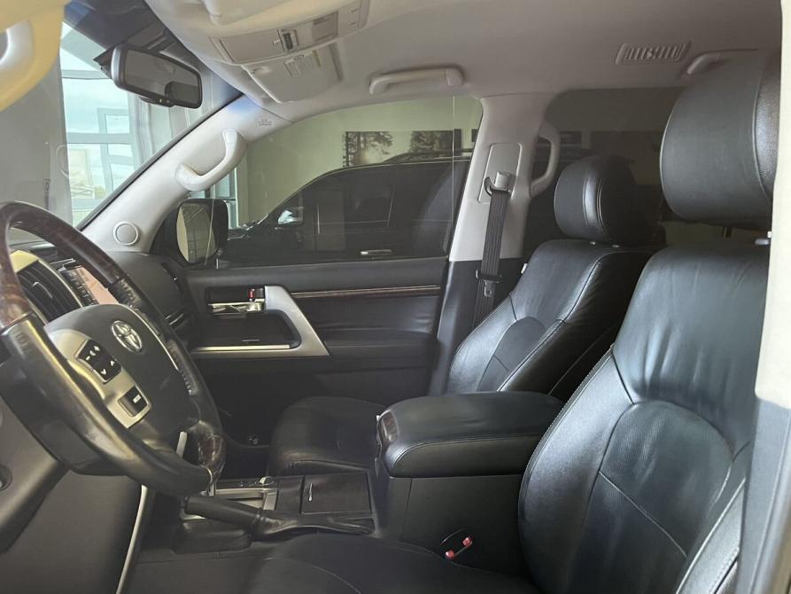 Toyota Land Cruiser 200 Series Рестайлинг 1 Новосибирск  - изображение 8