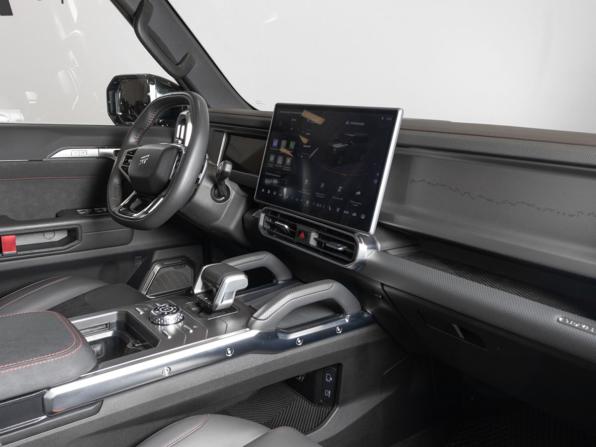 JETOUR T2 с пробегом 2024 года, цена 2 998 000 рублей, 83327 км, внедорожник, Автокод Объявления