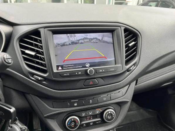 Lada (ВАЗ) Vesta I с пробегом 2022 года, цена 1 298 000 рублей, 59489 км, универсал, Автокод Объявления