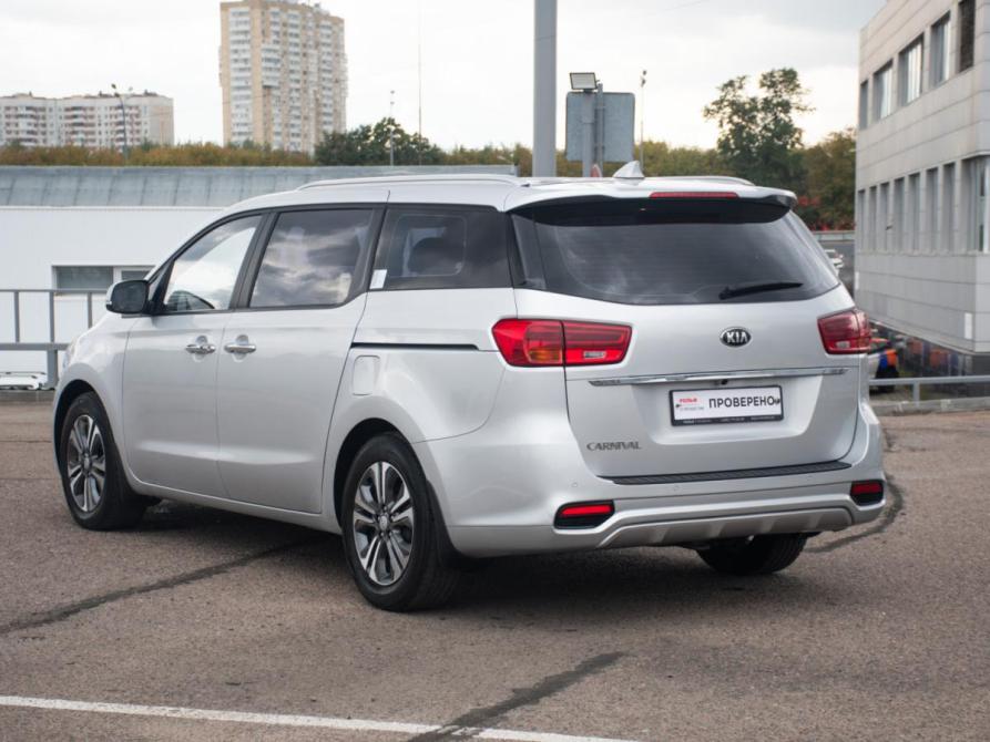 Kia Carnival III Москва  - изображение 7