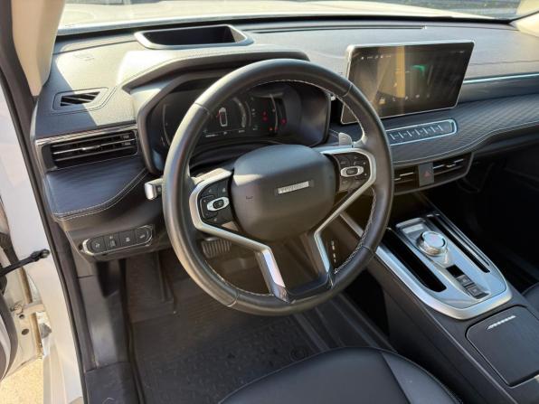 Haval Jolion I с пробегом 2023 года, цена 1 779 000 рублей, 45000 км, внедорожник, Автокод Объявления