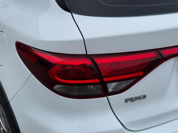 Kia Rio IV с пробегом 2018 года, цена 1 595 000 рублей, 50773 км, хэтчбек, Автокод Объявления