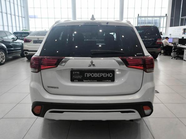 Mitsubishi Outlander III Рестайлинг 3 с пробегом 2020 года, цена 2 599 000 рублей, 74016 км, внедорожник, Автокод Объявления
