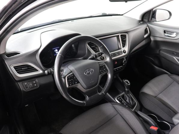 Hyundai Solaris II с пробегом 2019 года, цена 1 549 000 рублей, 93337 км, седан, Автокод Объявления